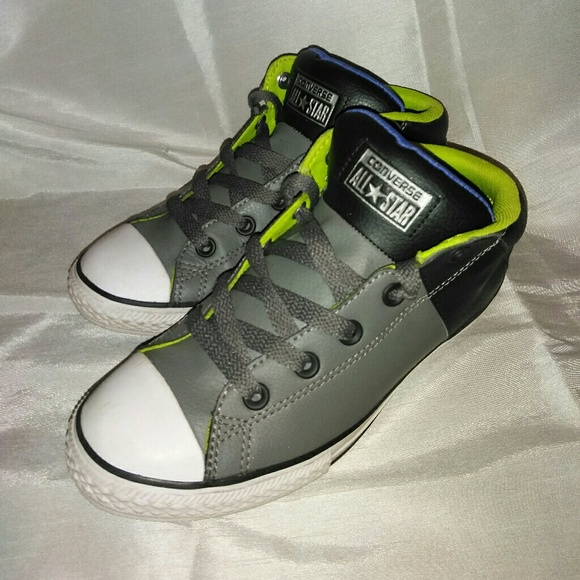 boys leather converse